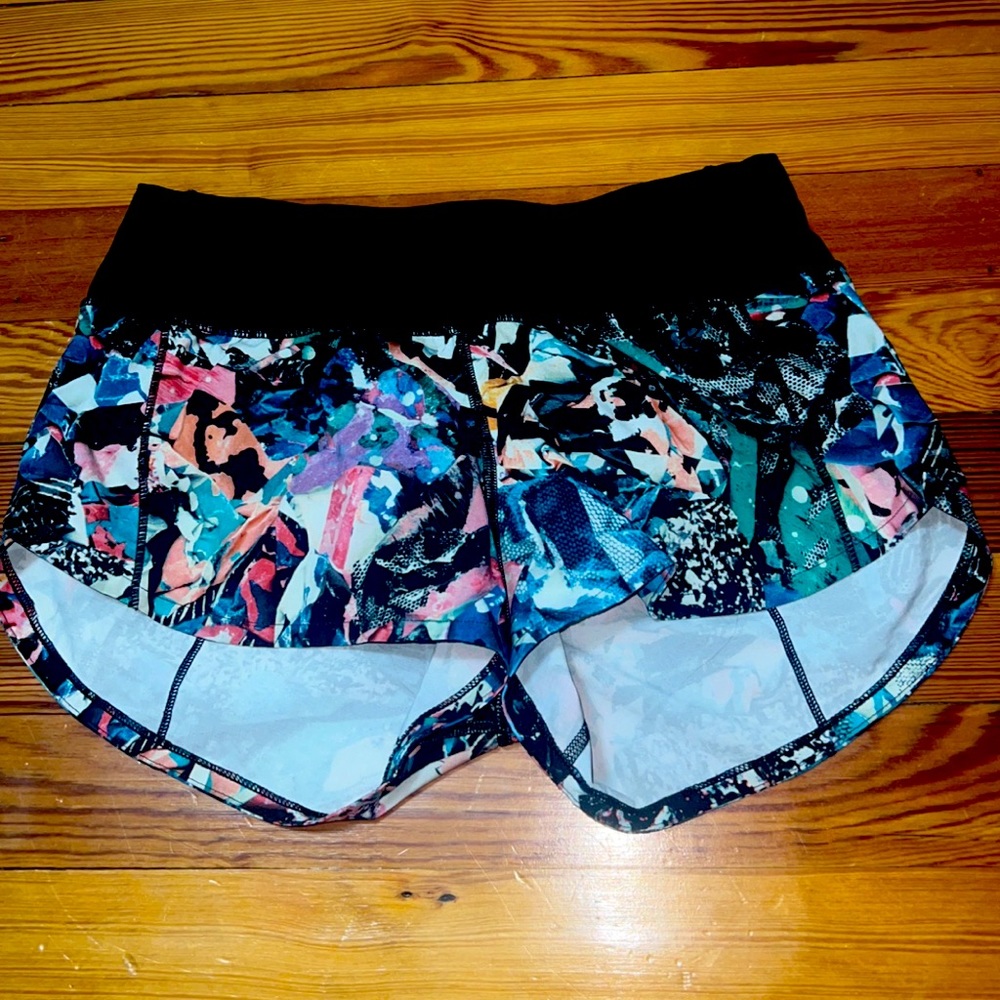 Lululemon Athletica Speed Up Shorts ***RARE NOT SOLD ANYMORE